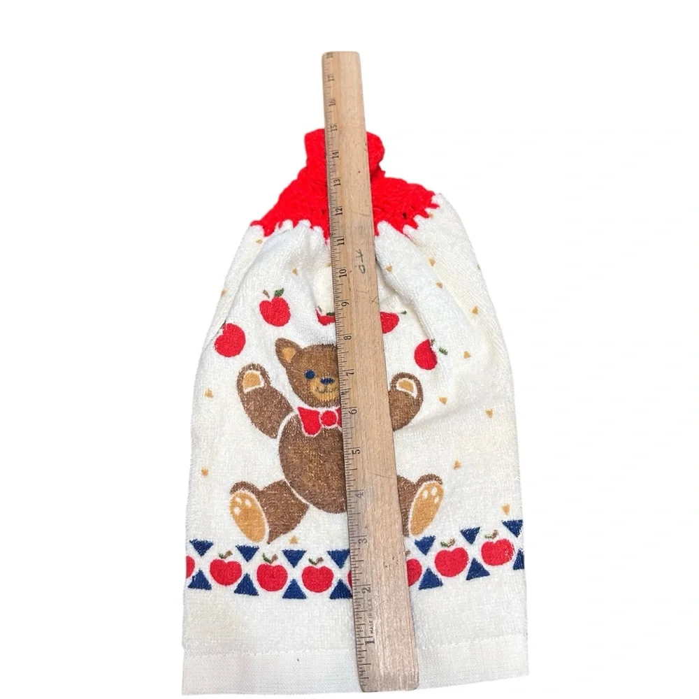 Vintage‎ Handmade Crochet Kitchen Towel Teddy Bear Apples Red White 90’s vibe